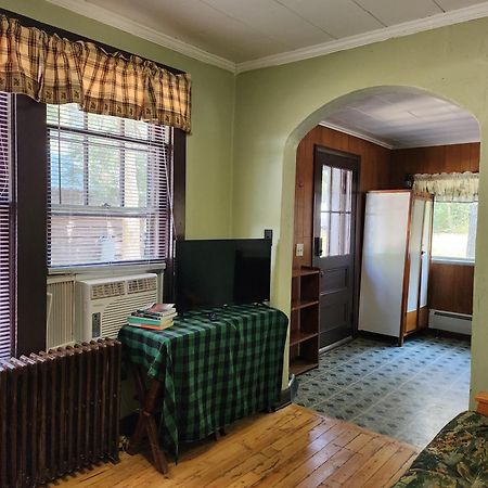 Moreno'S Adirondack Cabins Саранак Лейк Екстериор снимка