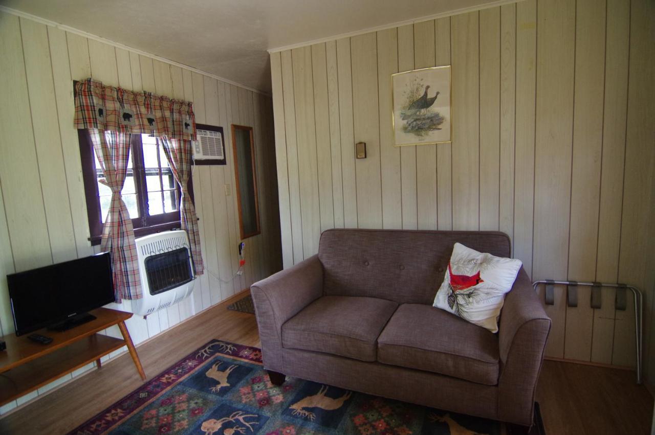 Moreno'S Adirondack Cabins Саранак Лейк Екстериор снимка