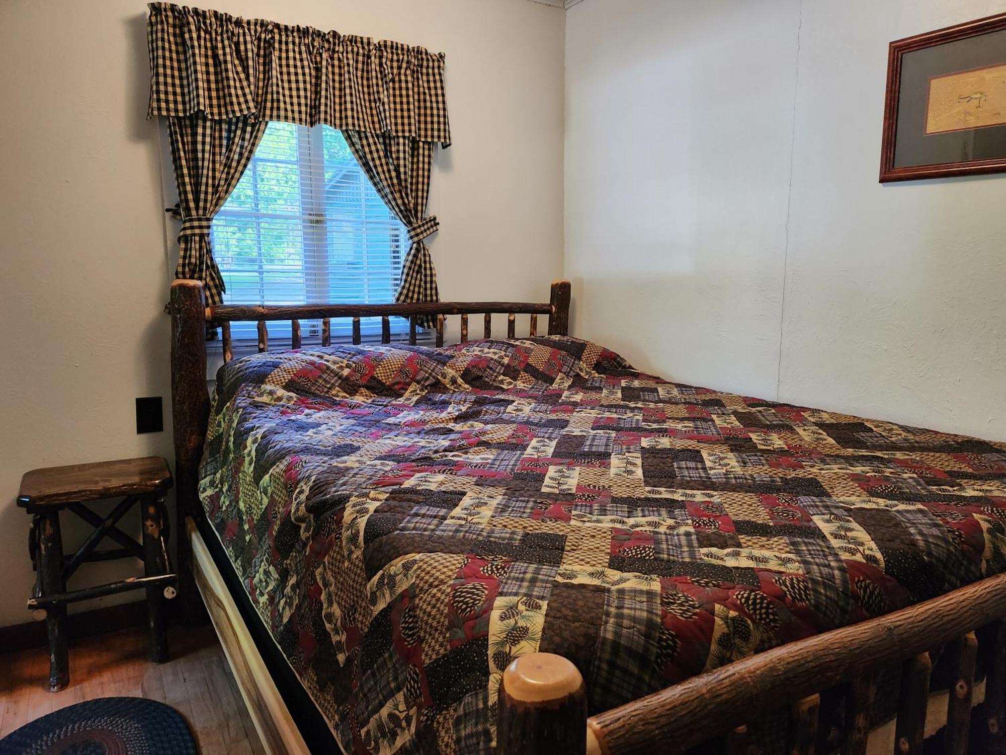 Moreno'S Adirondack Cabins Саранак Лейк Екстериор снимка