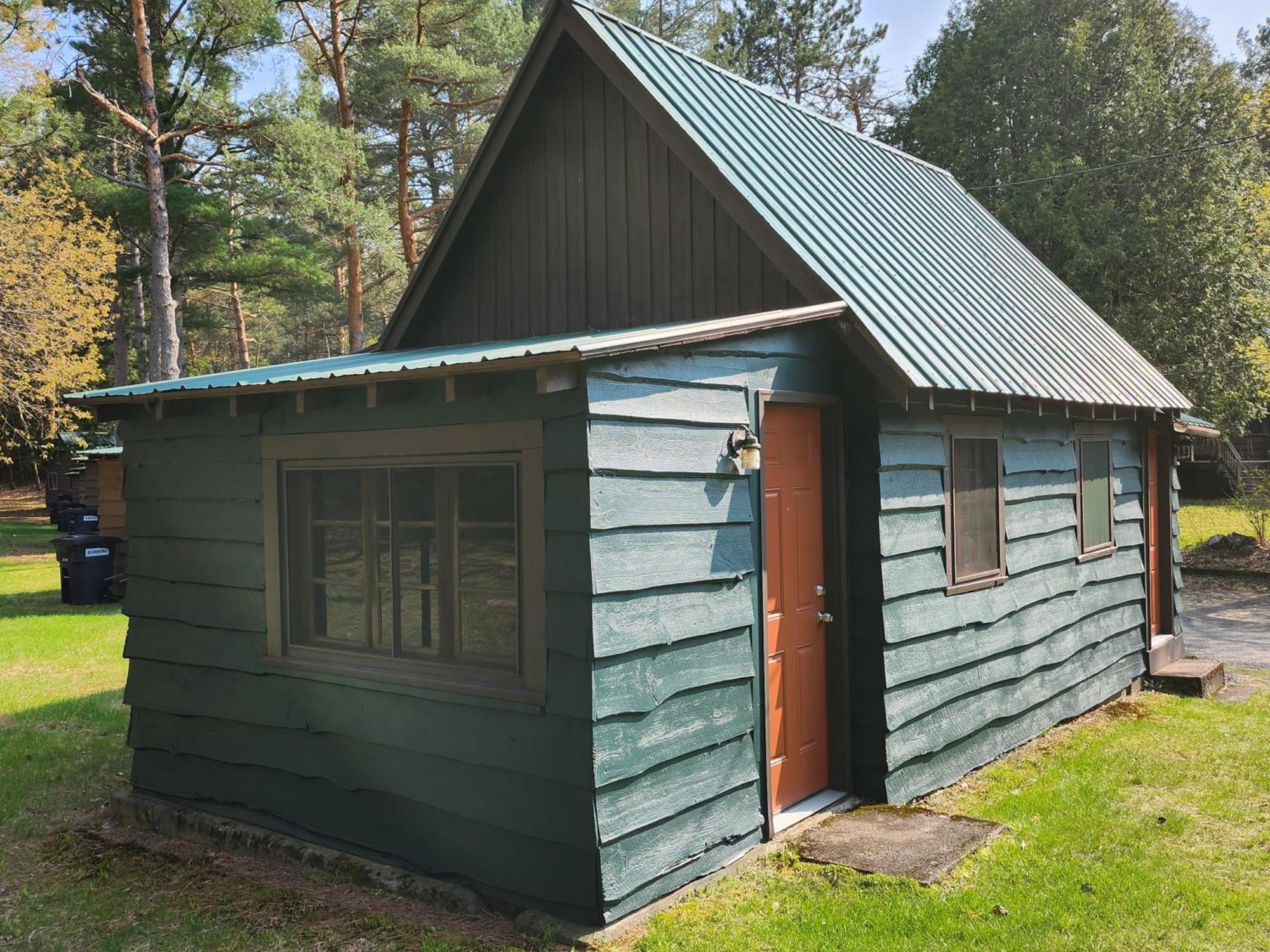 Moreno'S Adirondack Cabins Саранак Лейк Екстериор снимка